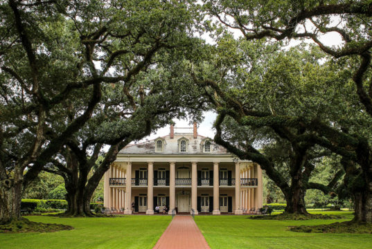 new orleans plantation country - oak alley plantation