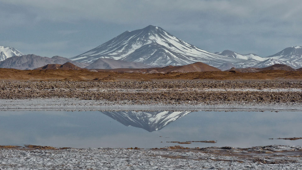 aracar volcano, salta province, argentina