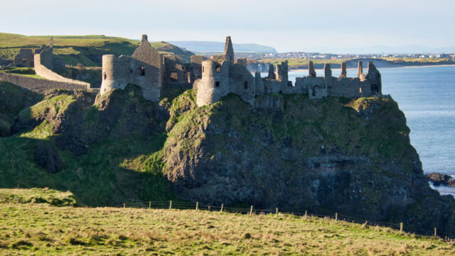 dunluce castle northern ireland